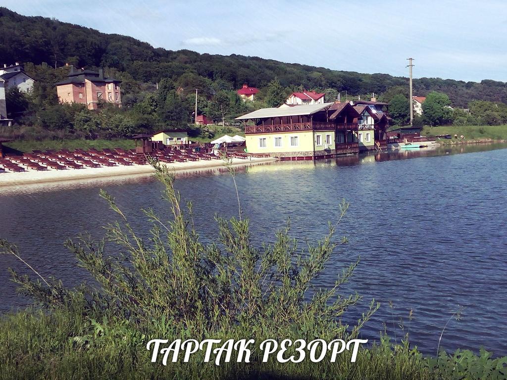 Tartak Resort Pasiky-Zubryts'ki Exteriör bild